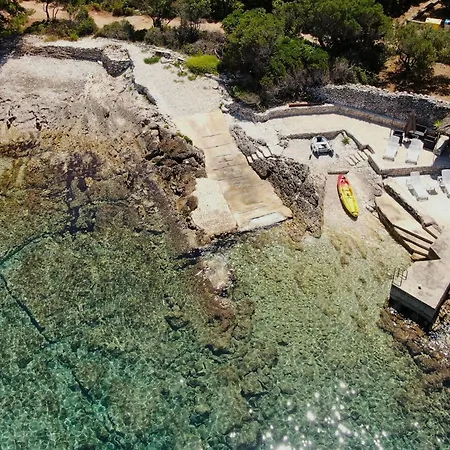 Stone House Blaca - Two Bedroom Stone House With Terrace And Sea View Hébergement de vacances Blato (Korcula)