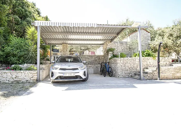 펜션 Stone House Blaca - Two Bedroom Stone House With Terrace And Sea View Blato (Korcula)