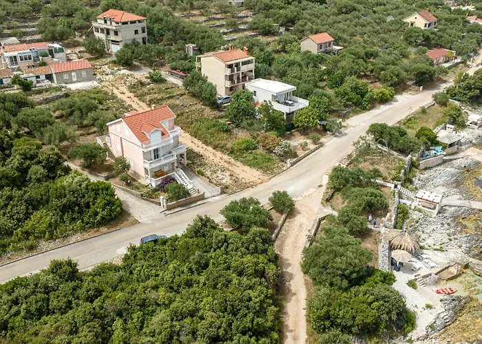 Stone House Blaca - Two Bedroom Stone House With Terrace And Sea View * Blato (Korcula)
