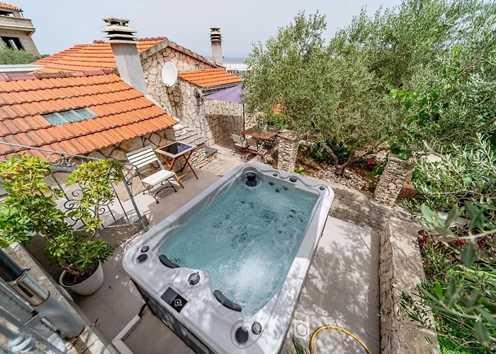 펜션 Stone House Blaca - Two Bedroom Stone House With Terrace And Sea View Blato (Korcula)