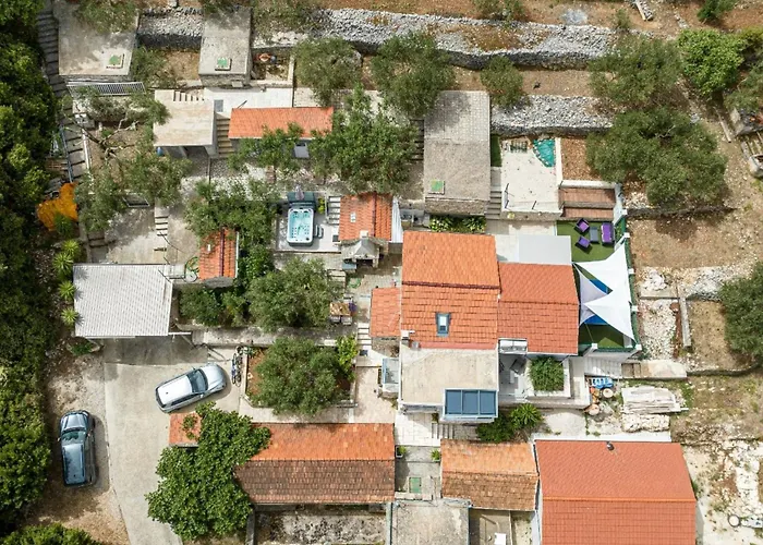 Stone House Blaca - Two Bedroom Stone House With Terrace And Sea View Blato (Korcula)