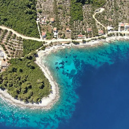 Stone House Blaca - Two Bedroom Stone House With Terrace And Sea View