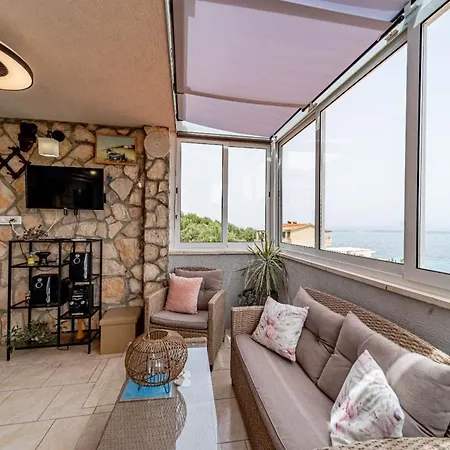 別荘 Stone House Blaca - Two Bedroom Stone House With Terrace And Sea View *