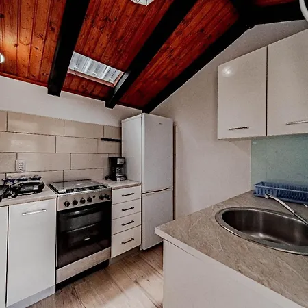 Stone House Blaca - Two Bedroom Stone House With Terrace And Sea View