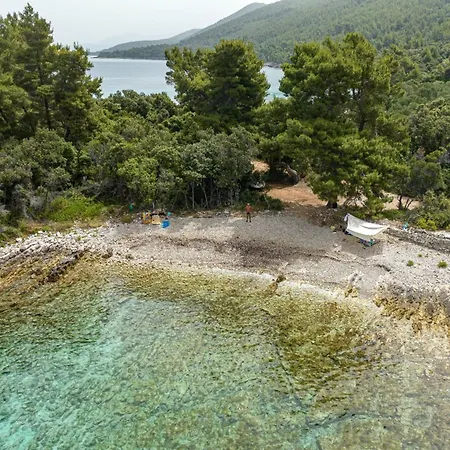 Stone House Blaca - Two Bedroom Stone House With Terrace And Sea View 別荘 Blato