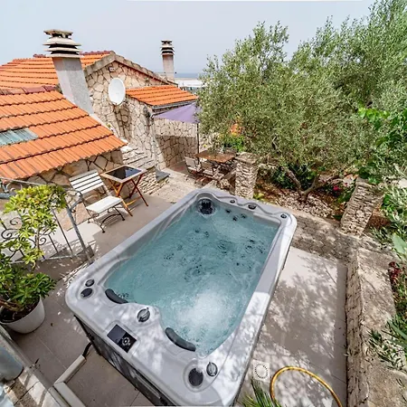 Holiday home Stone House Blaca - Two Bedroom Stone House With Terrace And Sea View Blato (Korcula)